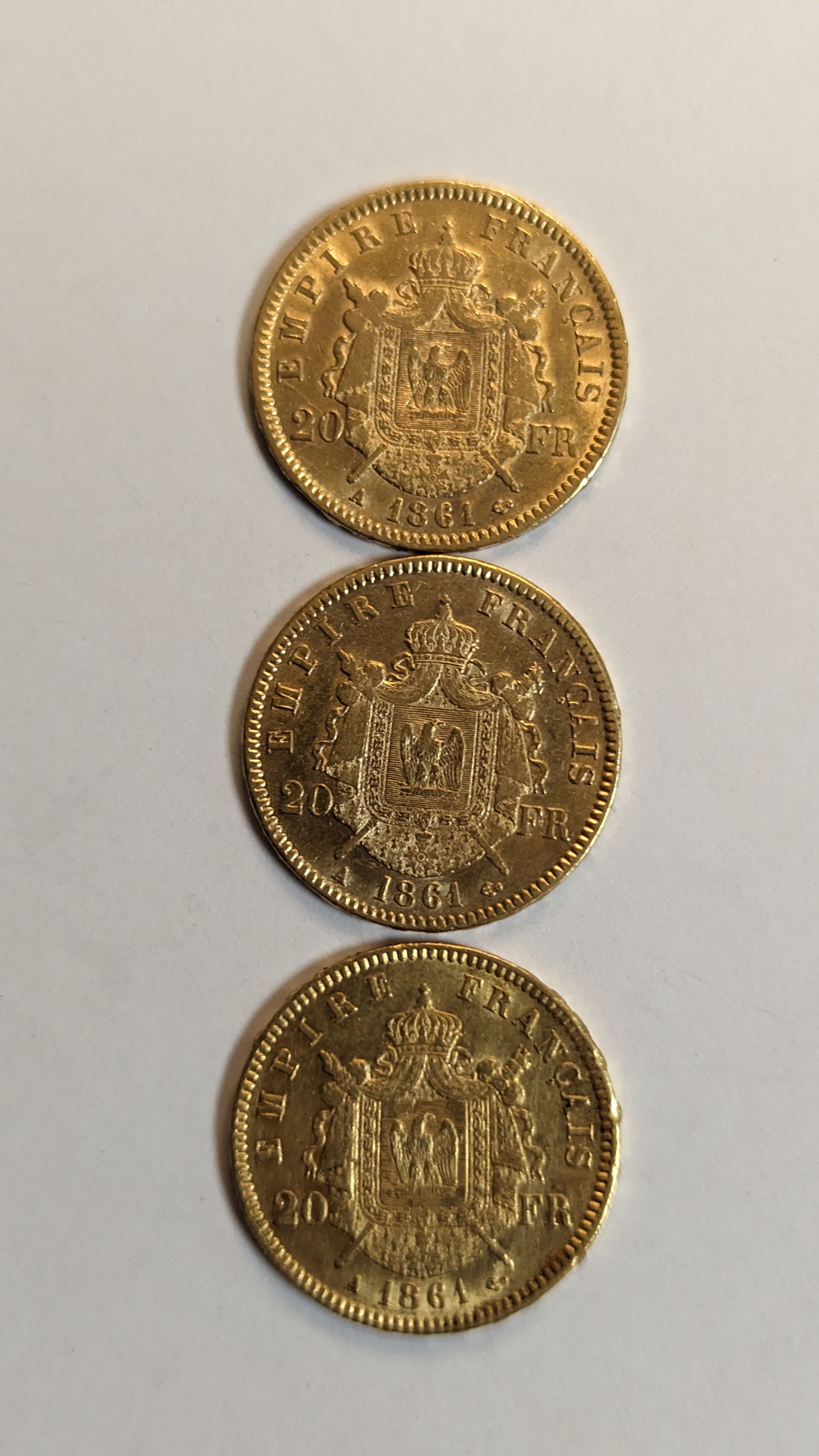 3 PIECES DE 20 FRANCS en or. Graveur Barre....