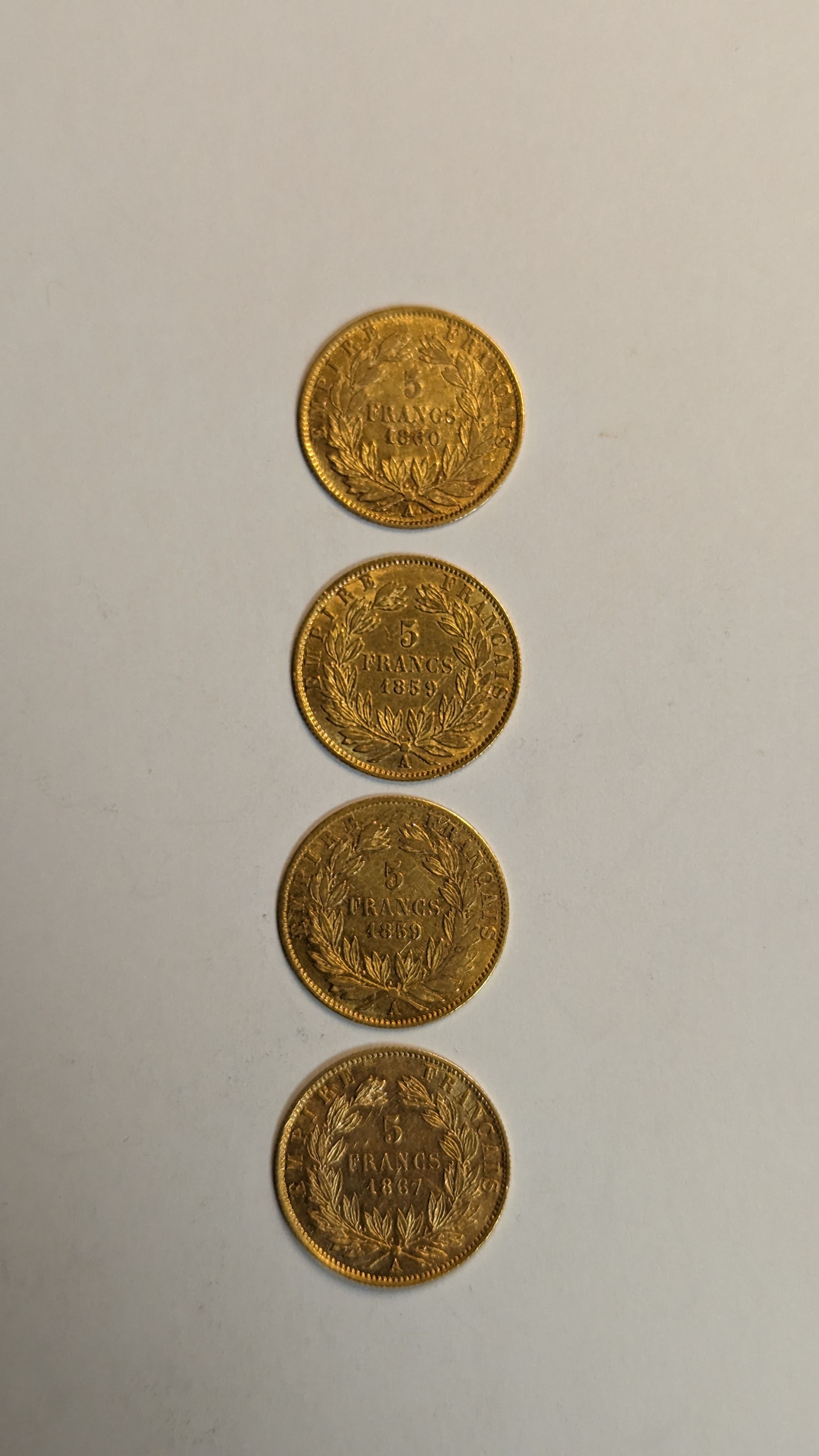 4 PIECES DE 5 FRANCS en or. Graveur Barre....