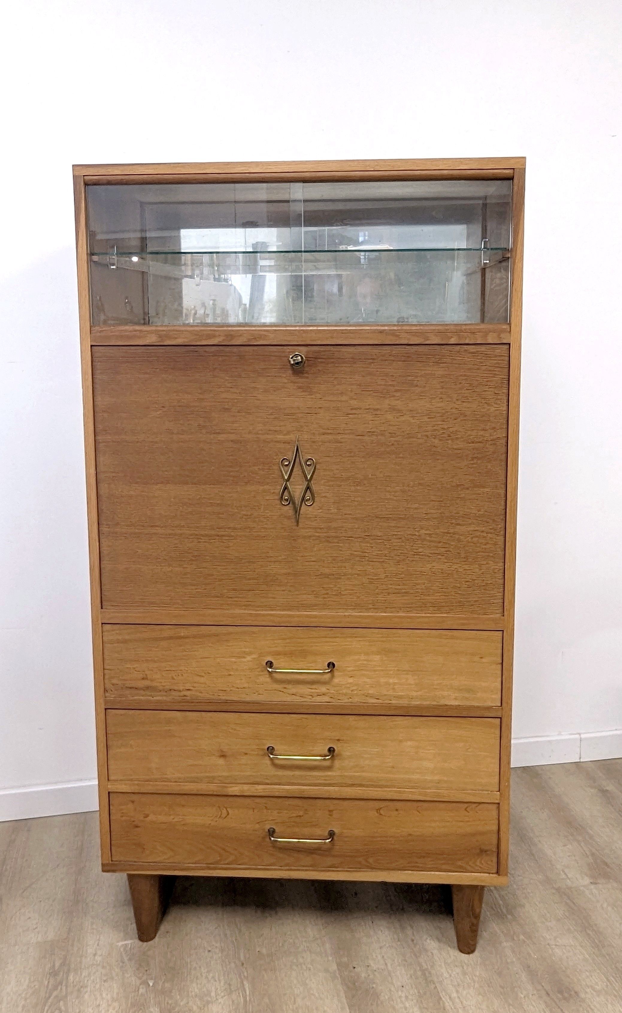 SECRETAIRE en placage de chêne ouvrant en...