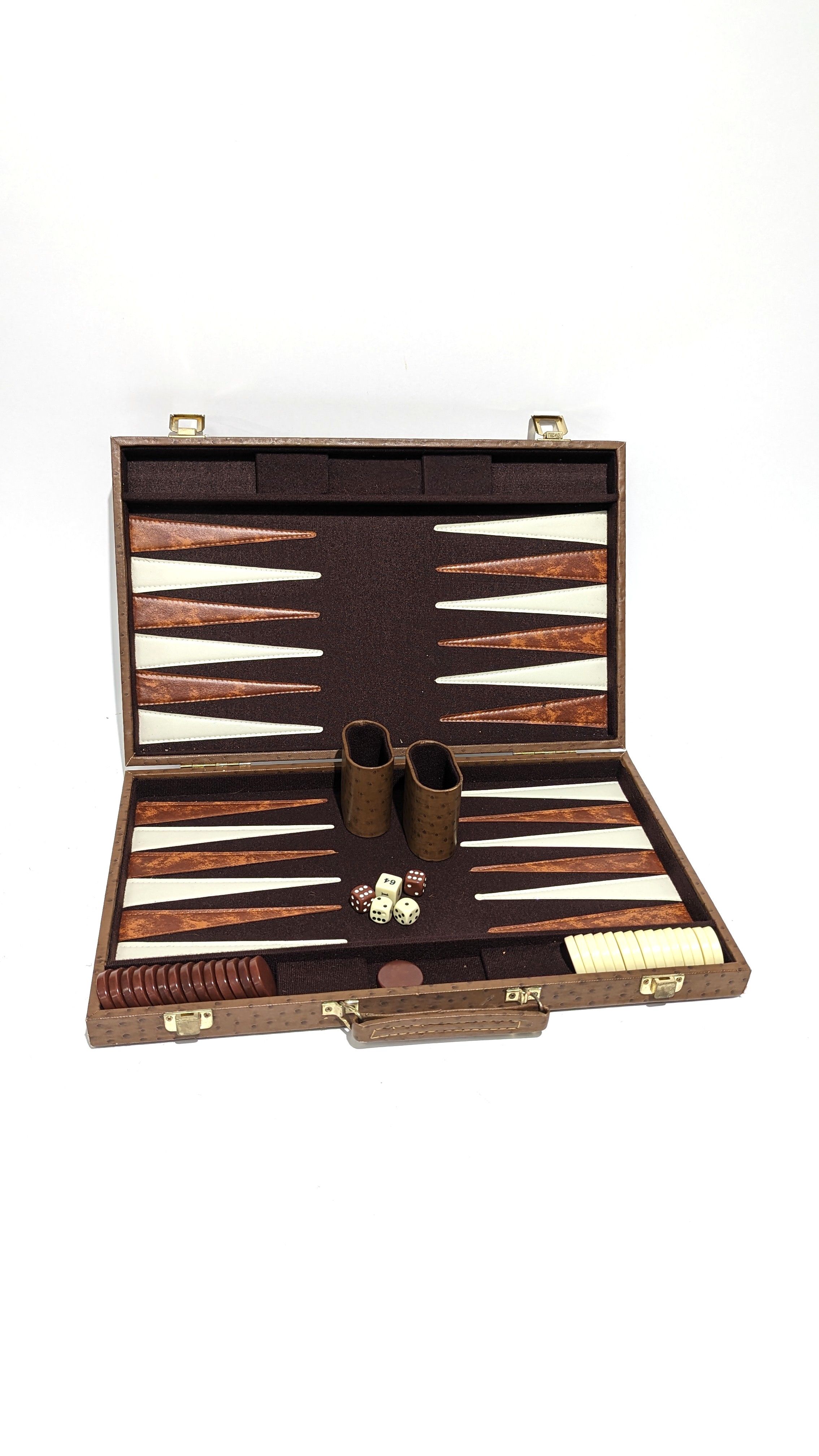VALISE en simili cuir marron découvrant un...