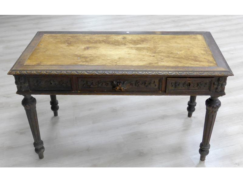 TABLE BUREAU rectangulaire en chêne mouluré...