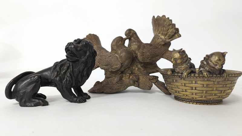 TROIS GROUPES en bronze :