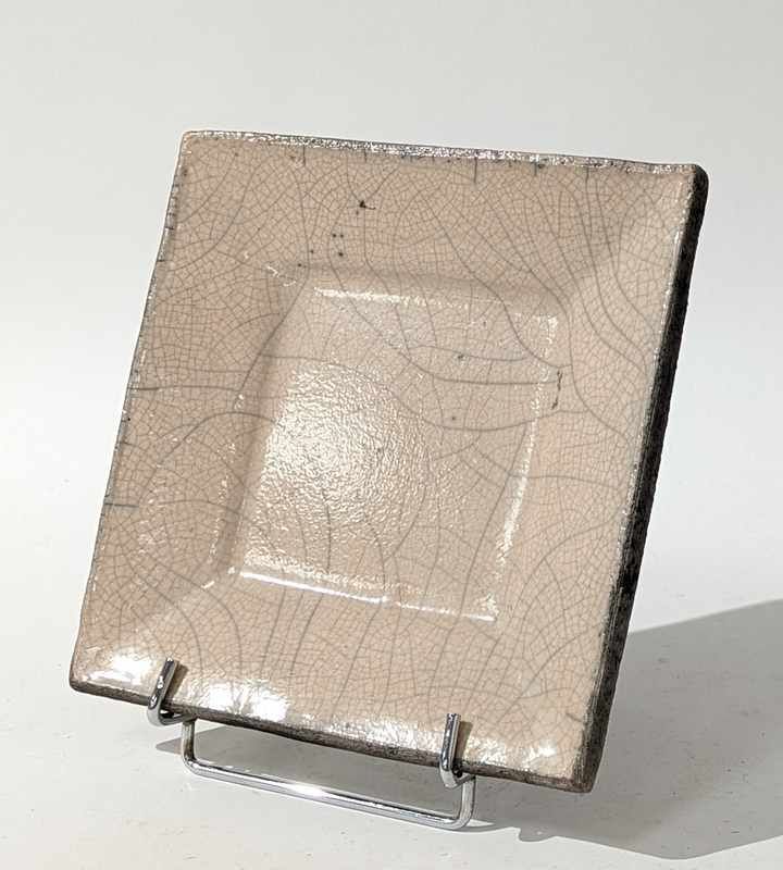 VIDE-POCHE carré en céramique craquelée beige...