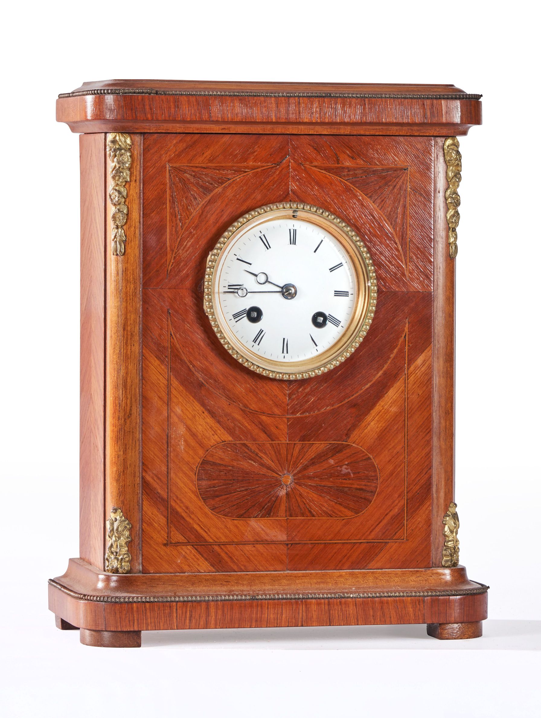 PENDULE borne en marqueterie de bois de placage,...