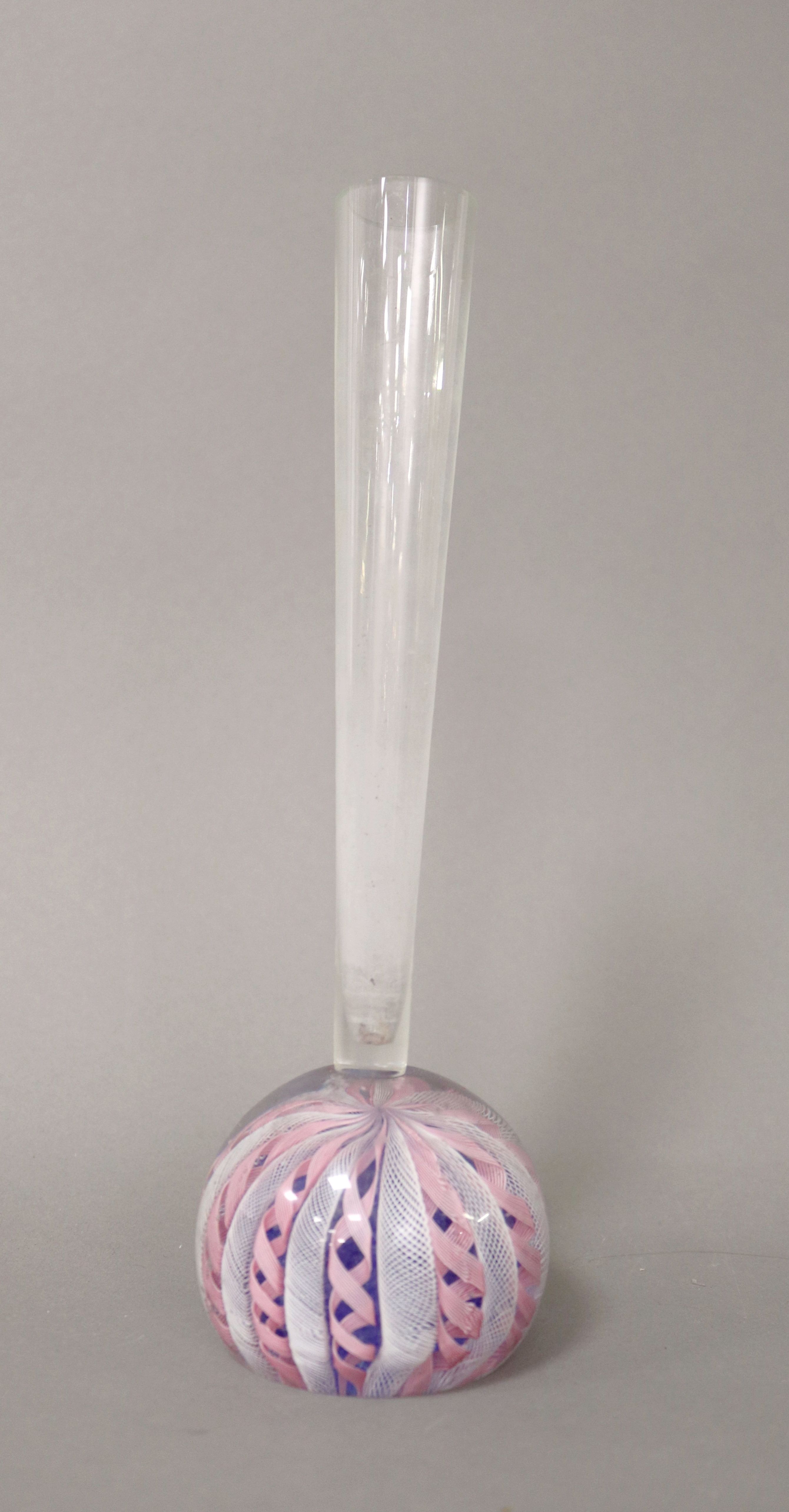 SOLIFLORE en verre, base boule en sulfure...