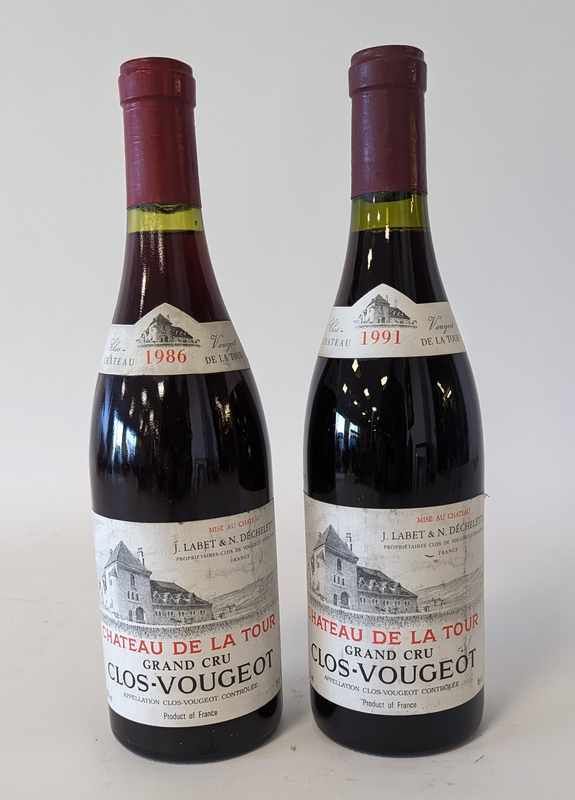 2 Blles CLOS VOUGEOT GC Château de La Tour...