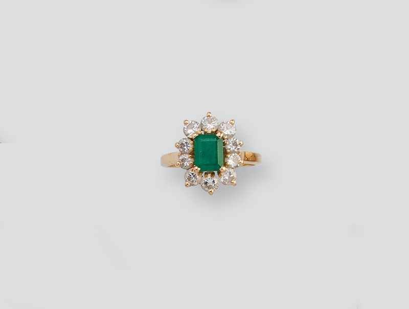 BAGUE MARGUERITE en or jaune (750) sertie...
