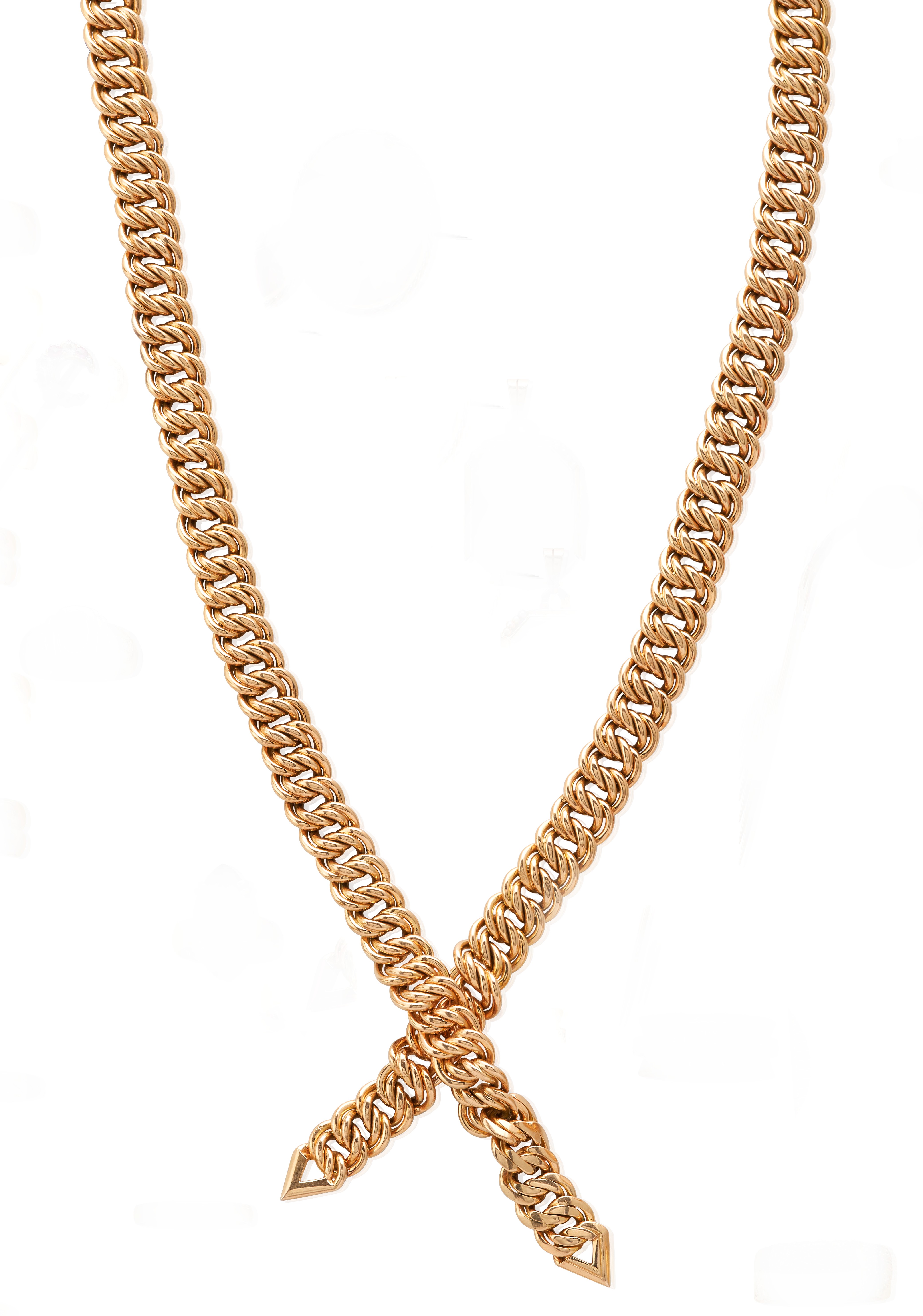 COLLIER SAUTOIR en or (750) à mailles américaines,...