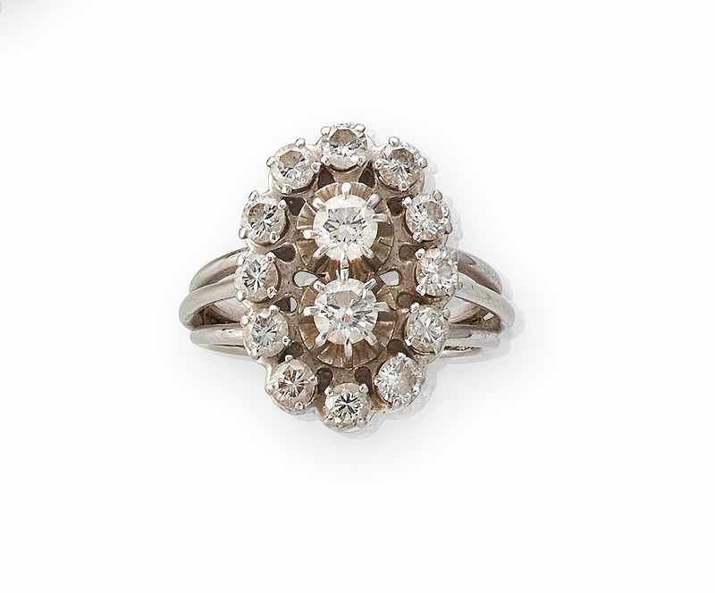 BAGUE type MARQUISE en or gris (750) sertie...