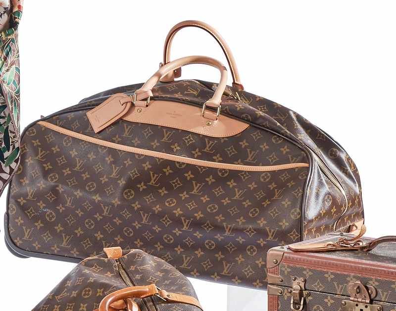 LOUIS VUITTON