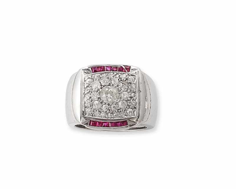 BAGUE style TANK en or gris (750) centrée...