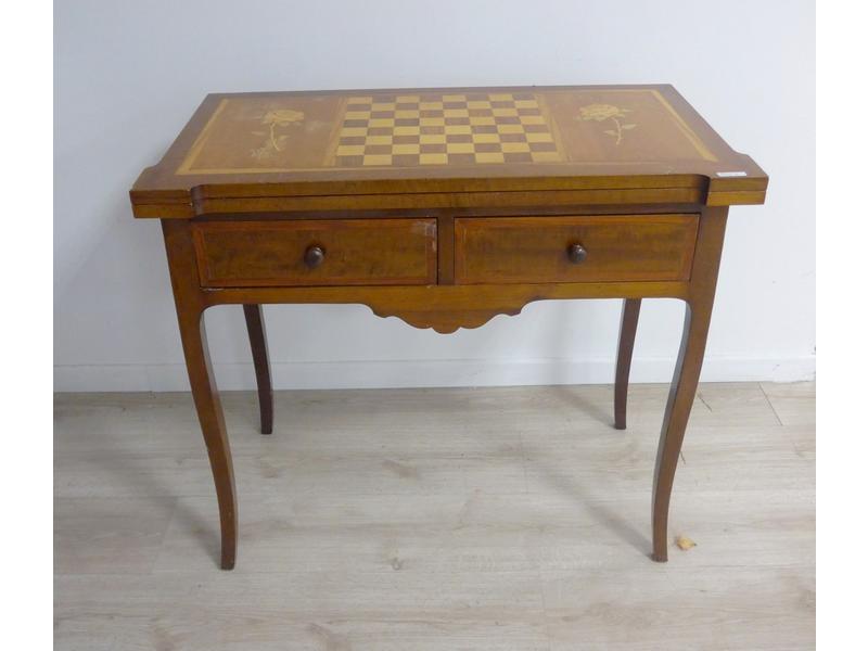 TABLE A JEUX rectangulaire formant console...