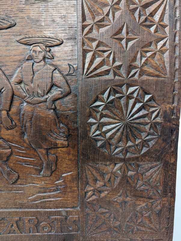 PANNEAU rectangulaire en chêne sculpté à...