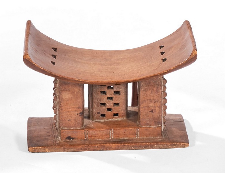 TABOURET bia ou kumasi classique à décor...
