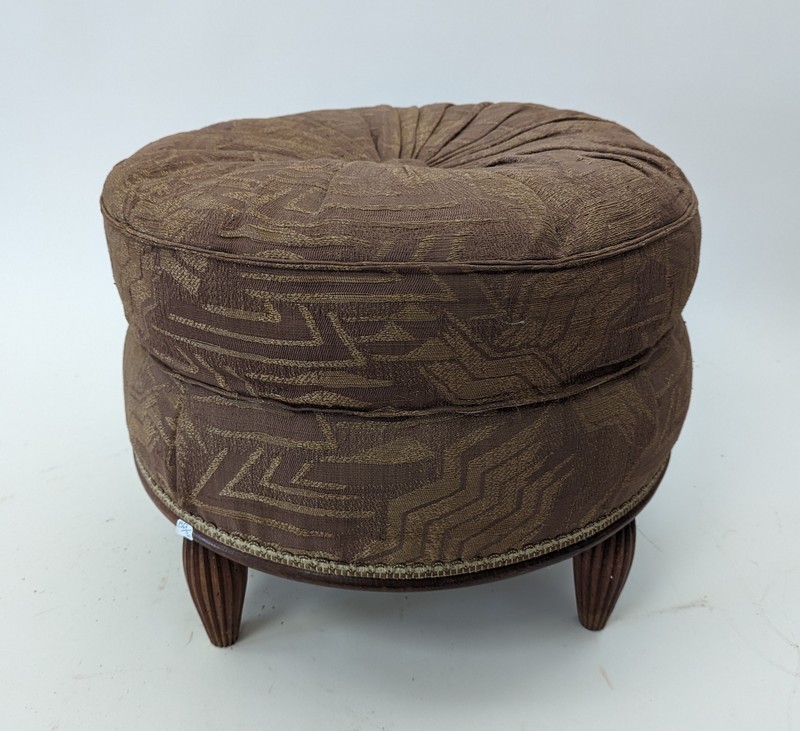 TABOURET POUF circulaire en bois teinté mouluré...