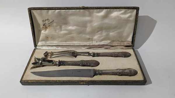 SERVICE A GIGOT en argent fourré (950) à...