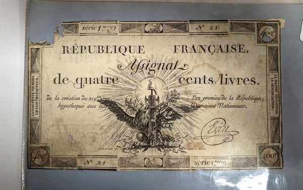 DIX ASSIGNATS d'époque Révolutionnaire.