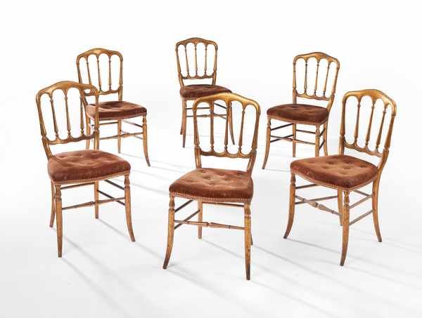 SUITE DE SIX CHAISES VOLANTES dites CHARIVARI...