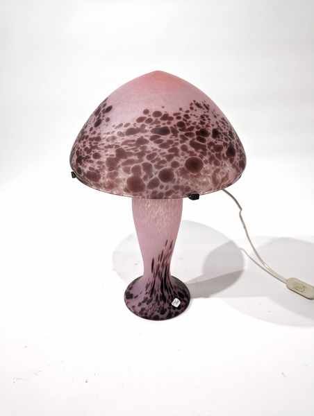 LAMPE CHAMPIGNON en verre marmoréen rose...