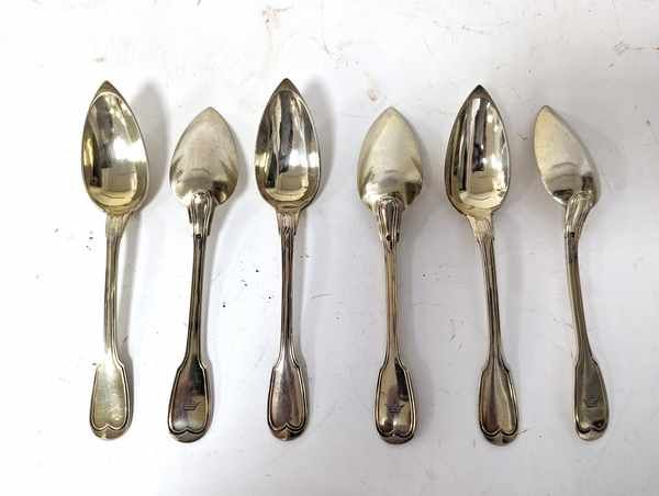 SIX CUILLERES A ENTREMET en argent (950)...