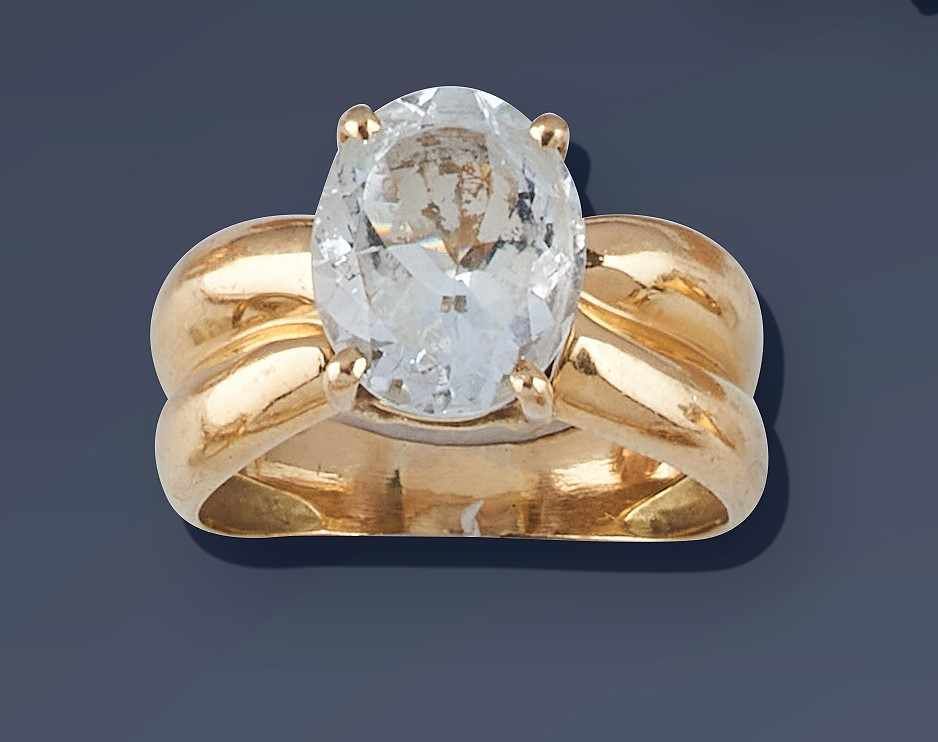 BAGUE en or jaune (750) et aigue-marine ...
