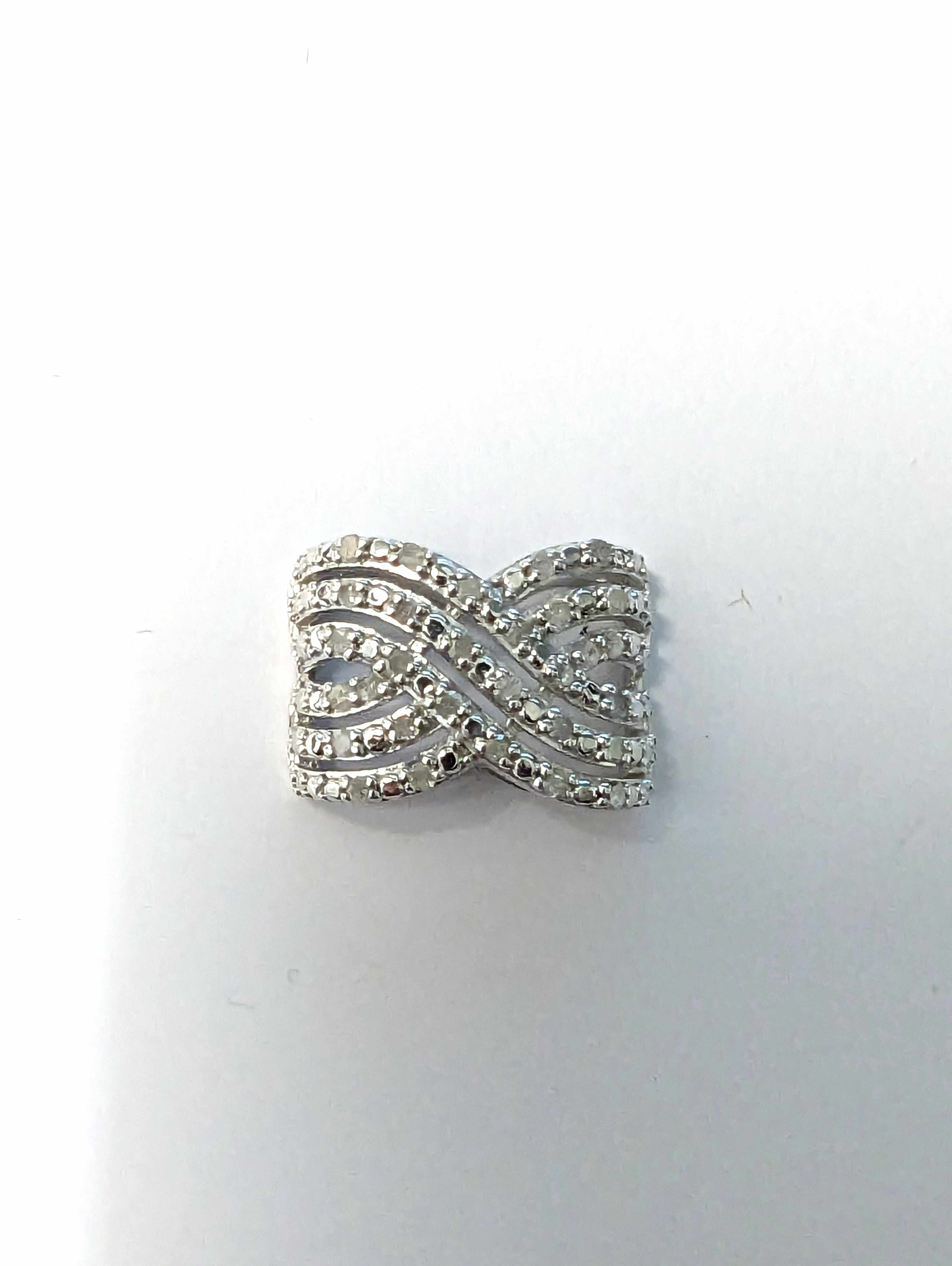 PENDENTIF RECTANGULAIRE en argent (925) pavés...