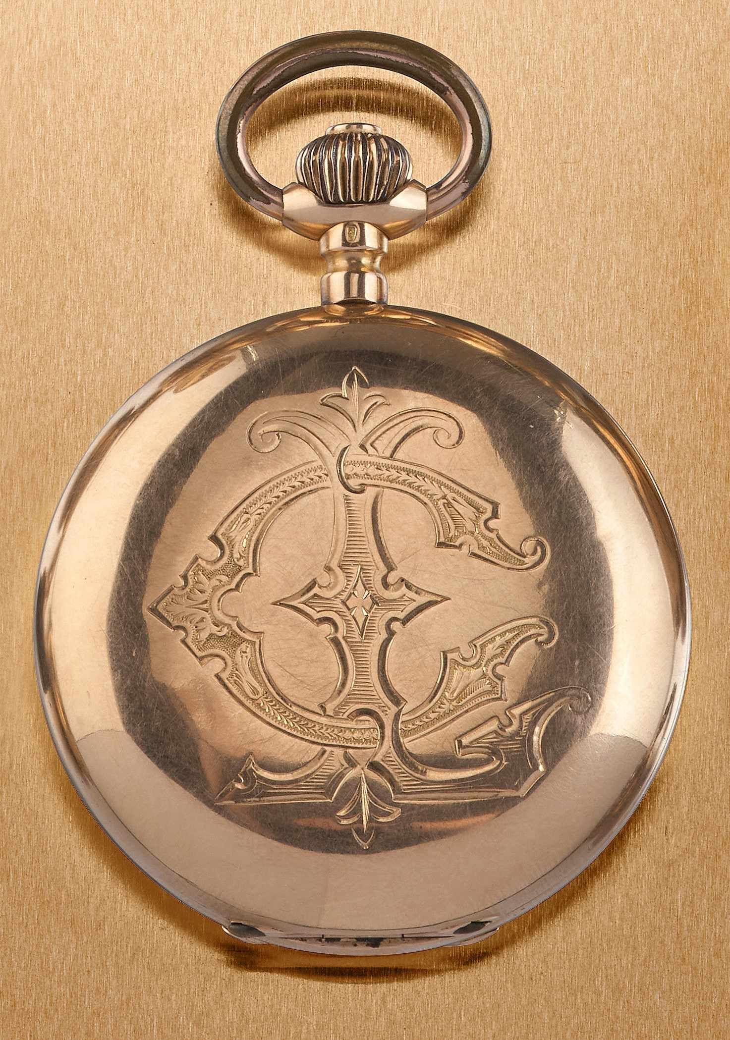 MONTRE DE POCHE en or jaune (750) à double...