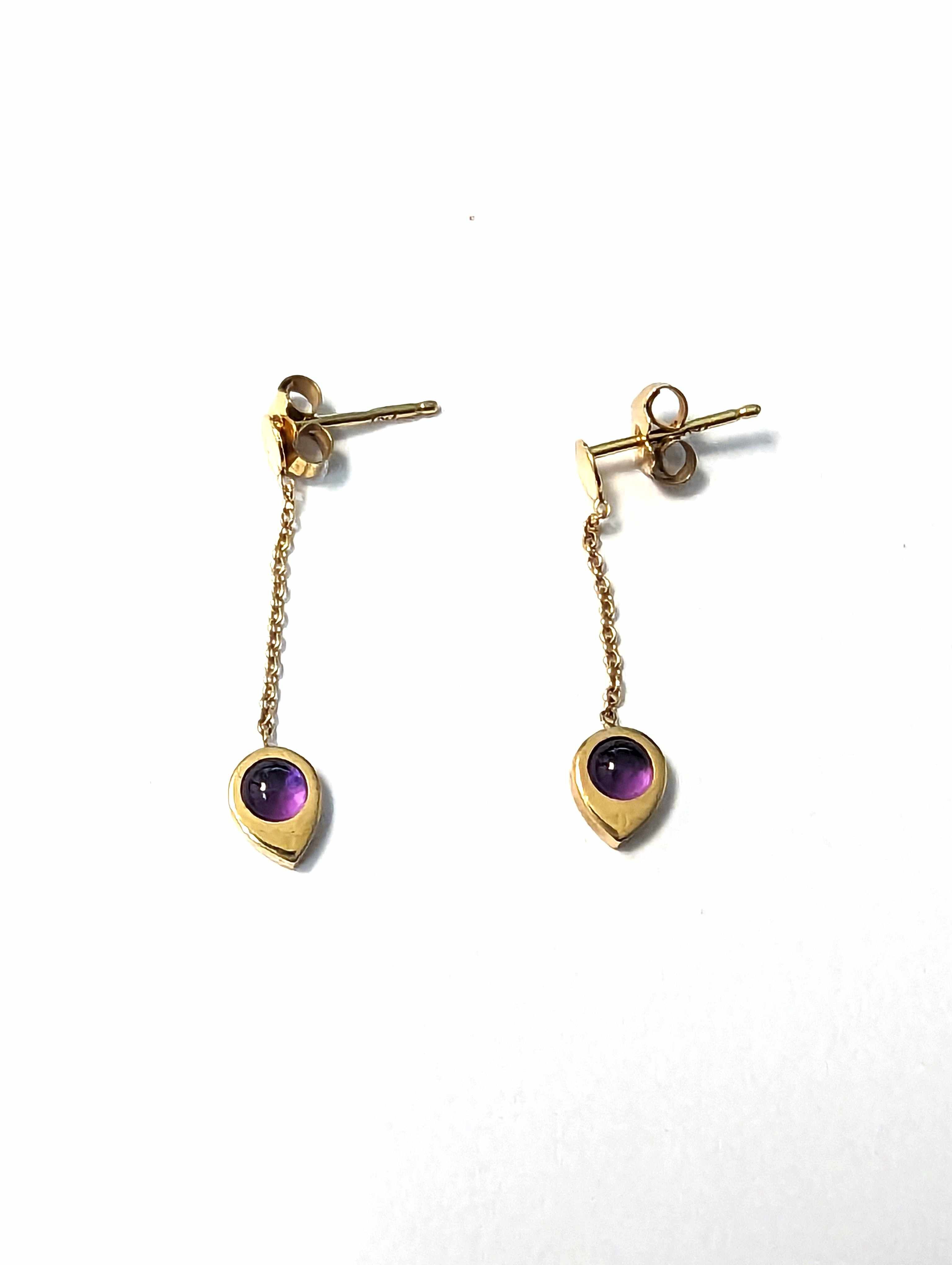 PAIRE DE PENDANTS D'OREILLES en or jaune...