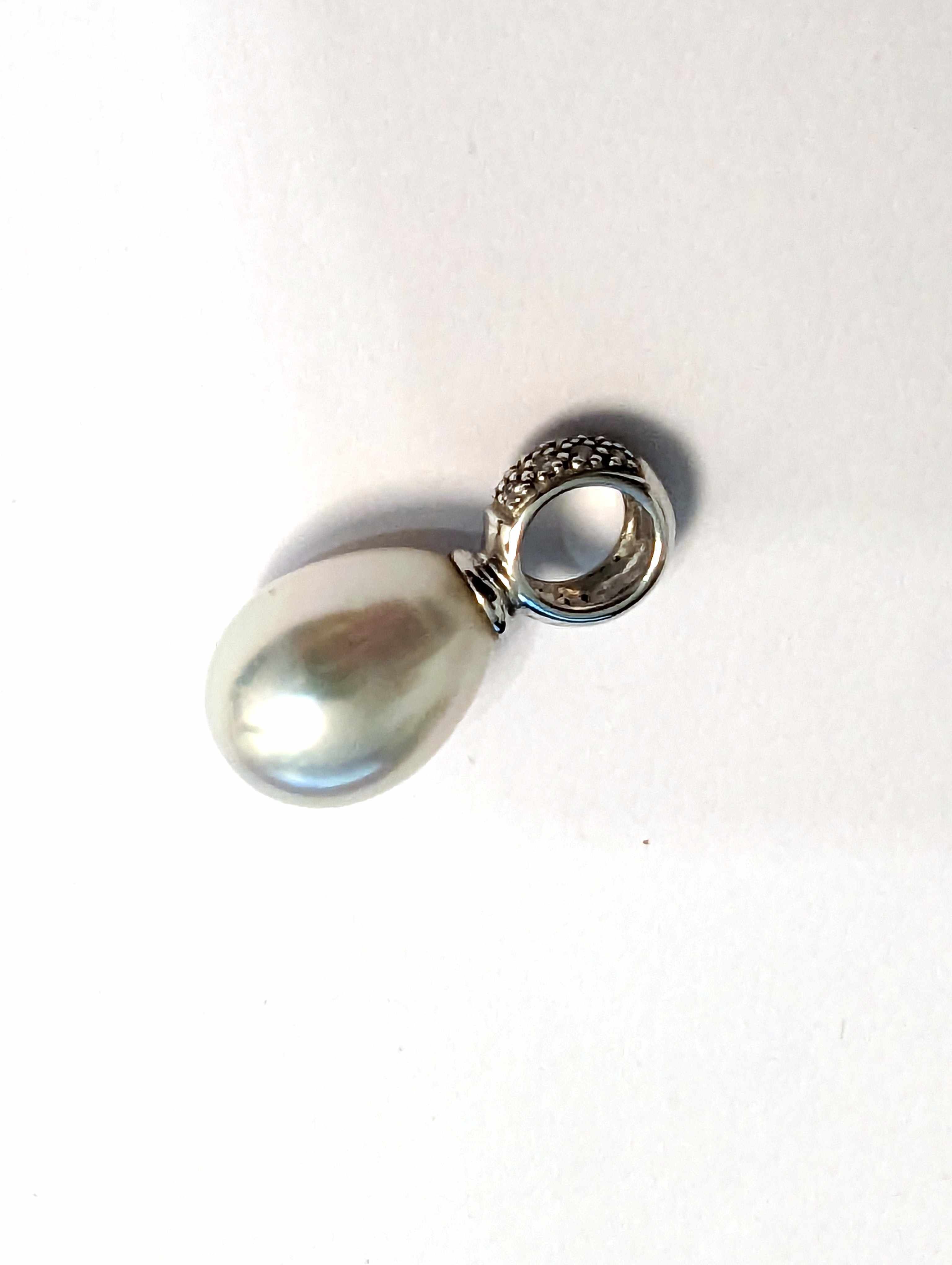 PENDENTIF PERLE DE CULTURE (mer du sud -...