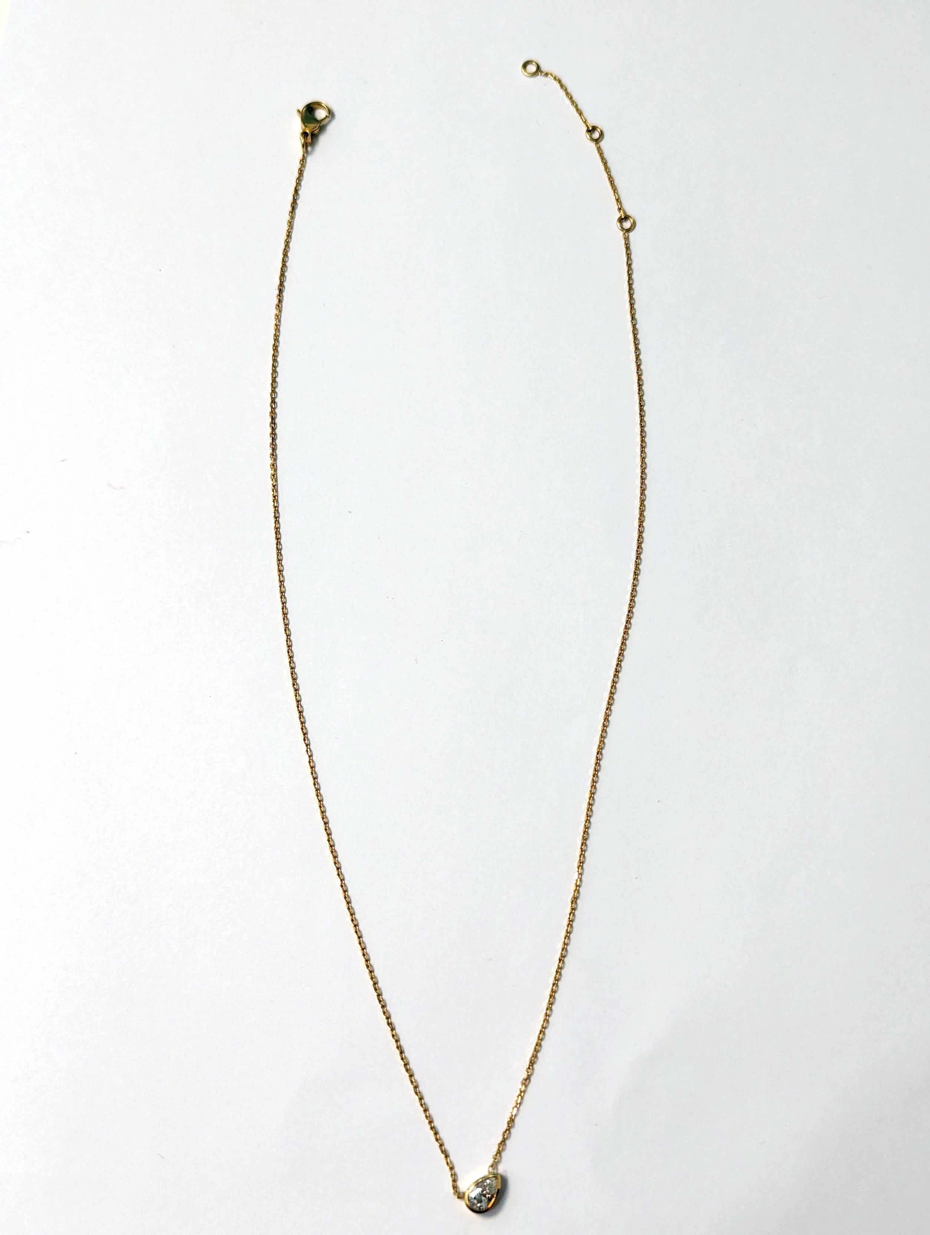 COLLIER CHAINE en or jaune (750) à motif...