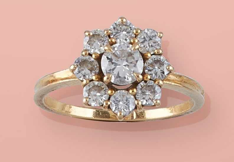BAGUE MARGUERITE en diamants sur monture...