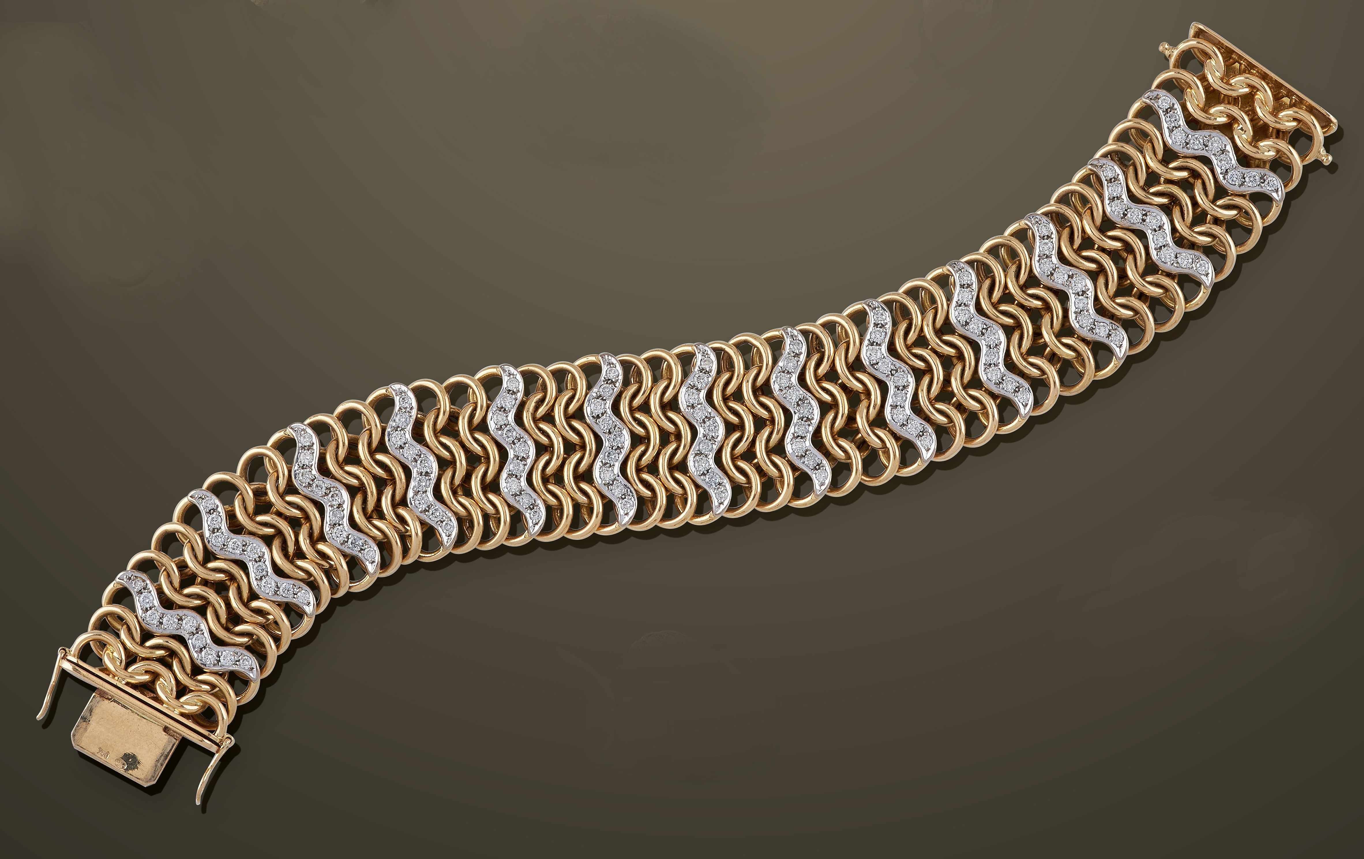 BRACELET MANCHETTE en or (750) à mailles...