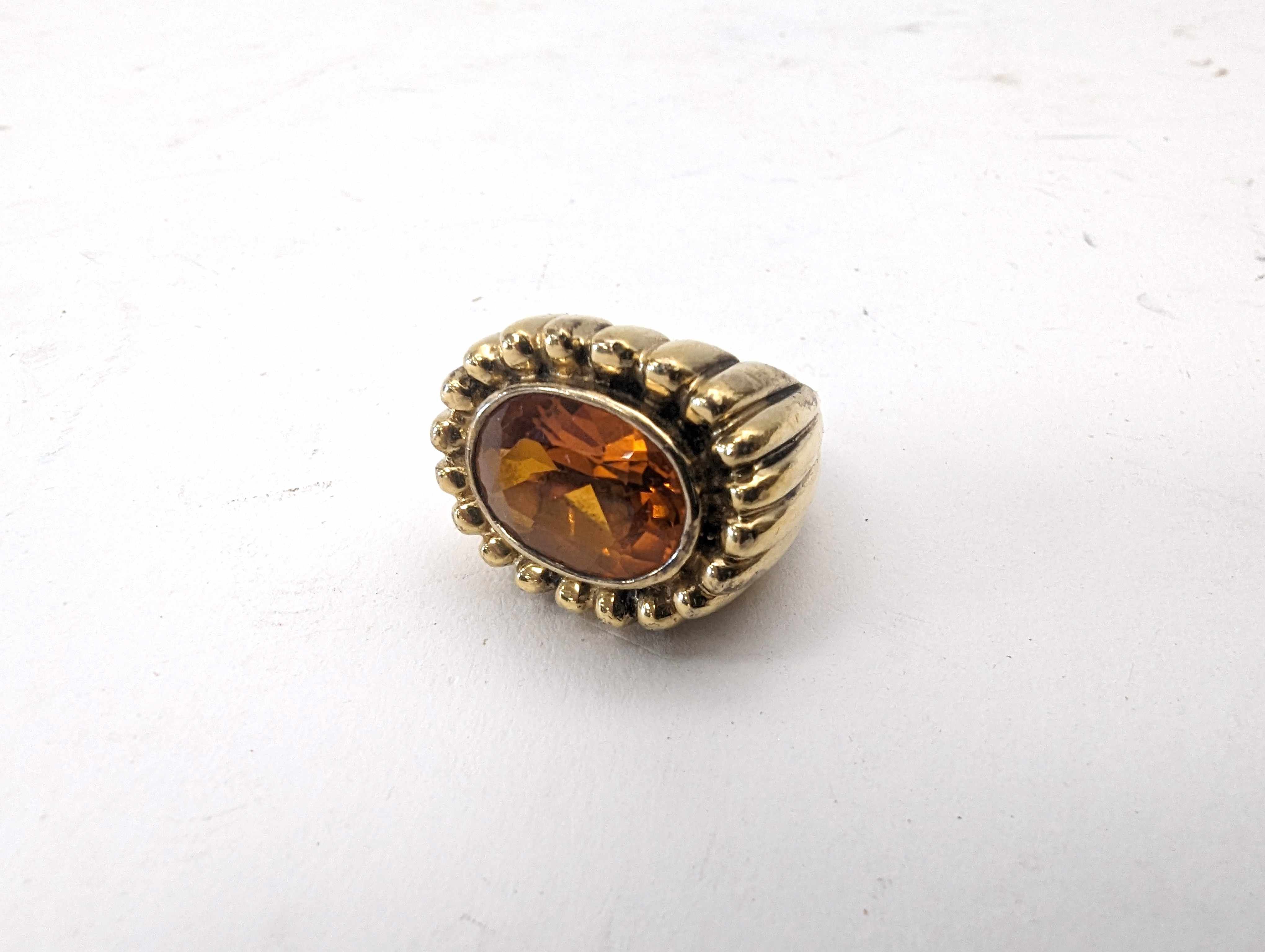 BAGUE type tank en vermeil (925) orné d'un...