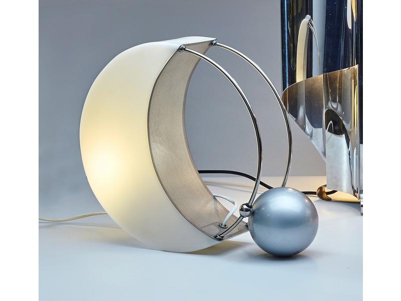 LAMPE TERRE-LUNE en plastique et métal g...