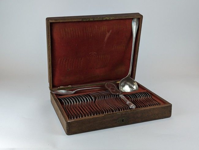 MENAGERE en argent (950), modèle uniplat,...