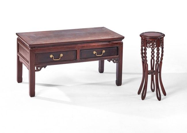 TABLE BASSE rectangulaire en bois de rose...
