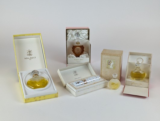 NINA RICCI