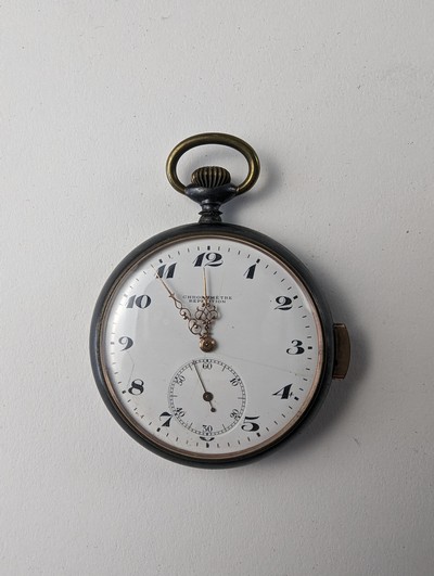 CHRONOMETRE A REPETITION de poche, en acier...