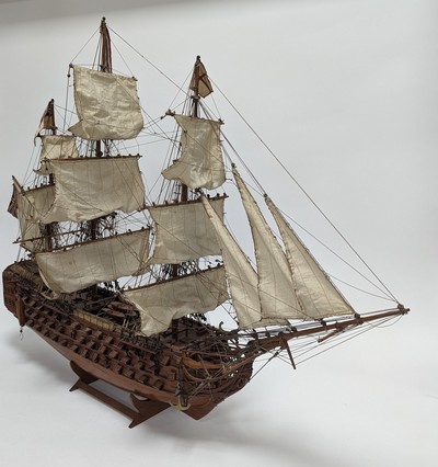 MAQUETTE DE BATEAU DU "H.M.S VICTORY" en...