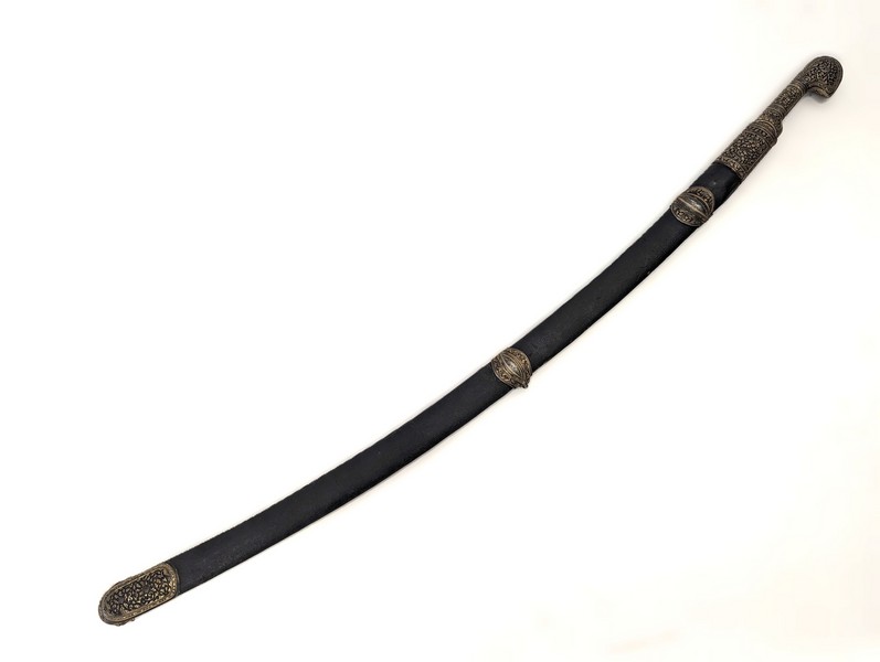 SABRE caucasien, dit "Chachka ou Shashka"....