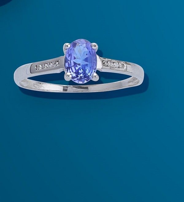 BAGUE en or gris (750) ornée d'une tanzanite...