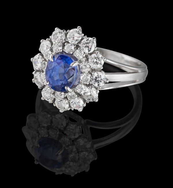 BAGUE MARGUERITE en platine (850) sertie...