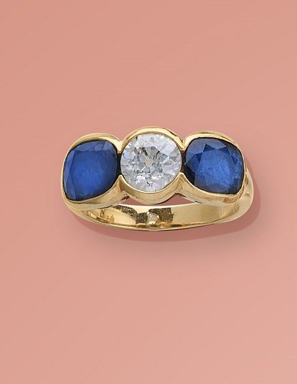 BAGUE en or (750) ornée d'un diamant taille...