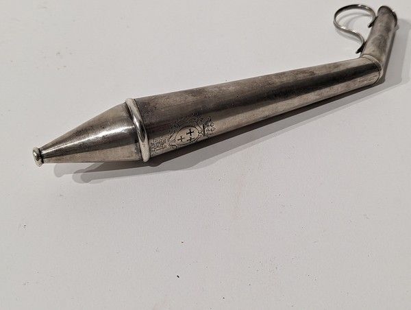 PIPETTE A VIN coudée en argent (950) de type...