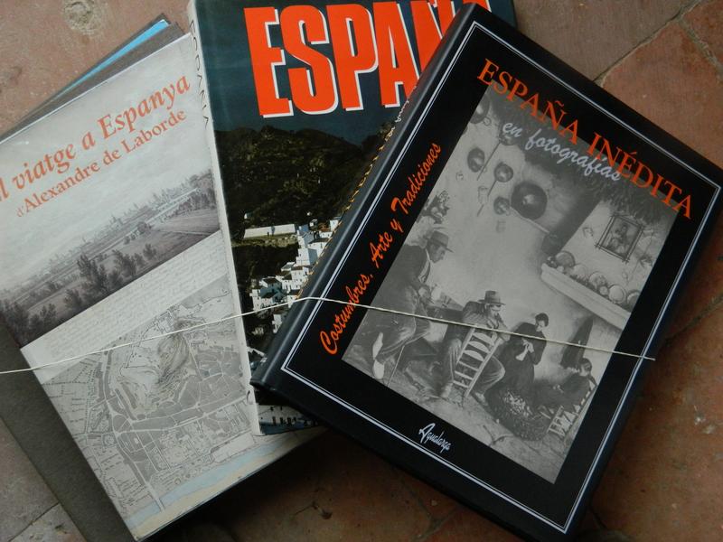 Réunion de 4 vol. modernes grand formats...