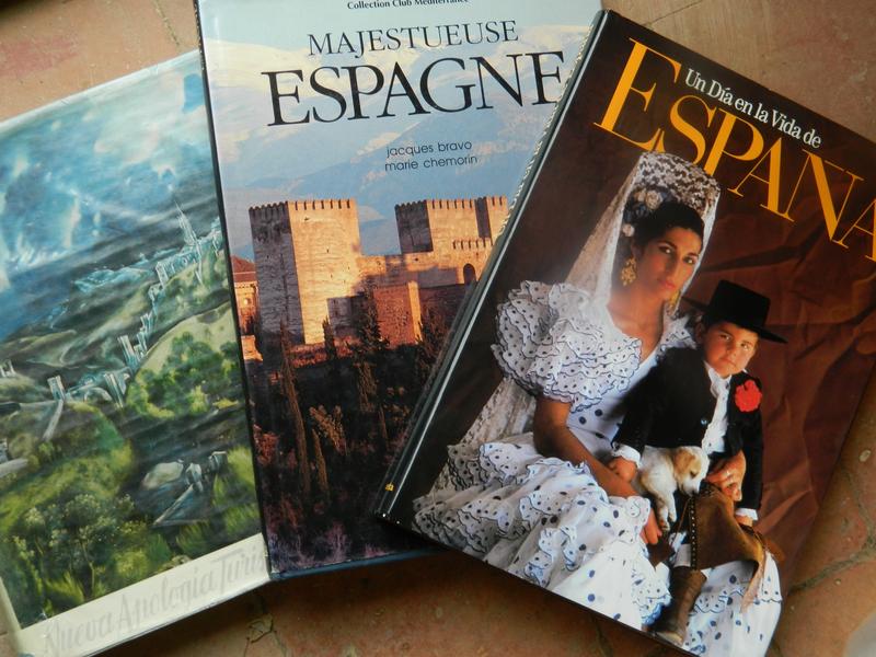 Réunion de 3 vol. grands formats illustrés,...