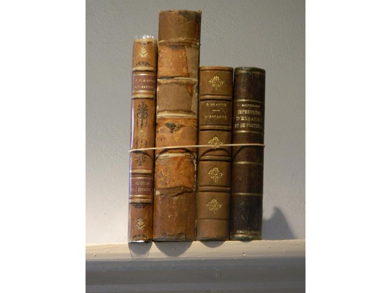 Réunion de 4 vol. reliés (états divers) :...