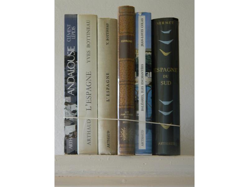 Réunion de 6 vol. in-8 illustrés en reliure...