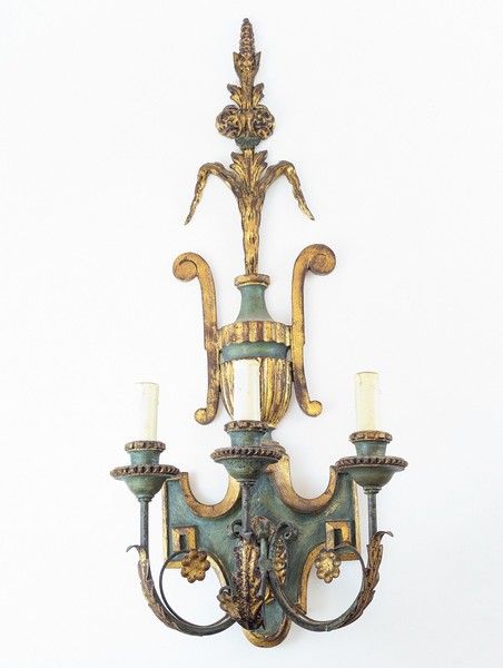 GRANDE APPLIQUE en bois sculpté laqué vert...