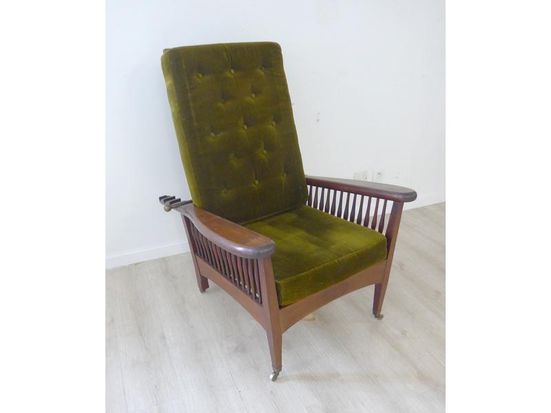 FAUTEUIL DE REPOS en acajou et placage à...